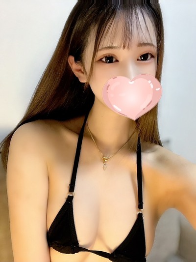 ういあ【色気溢れるグラビア級美女♡】さんの写真