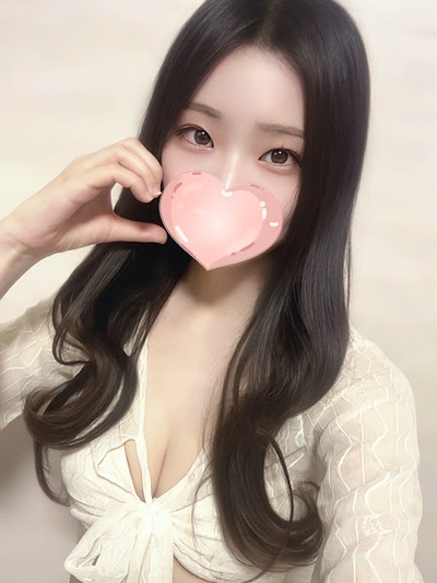 そあ【理想の神シルエット♡至高の白肌】さんの写真