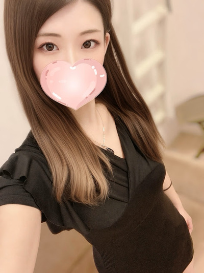 とあ【溢れ出す色気♡最高の透明感】さんの写真