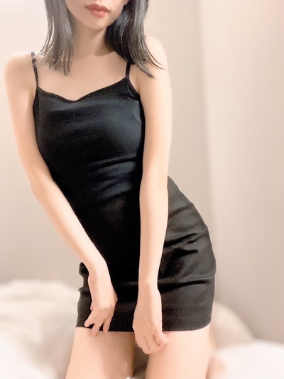 いおり【魅惑の体すぎるお姉様💖】さんの写真