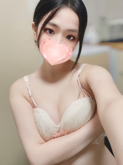 まふゆ【ゆるふわ清楚系♡大胆施術】さんの写真