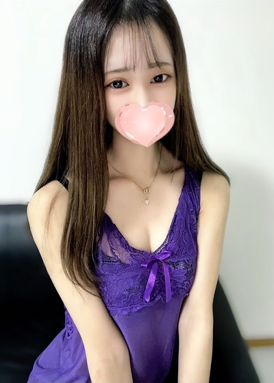 ういあ【色気溢れるグラビア級美女♡】さんの写真