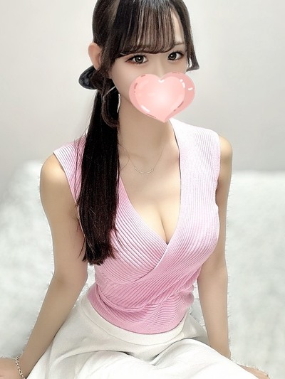 りら【激カワセラピスト♡モデル級スタイル】さんの写真