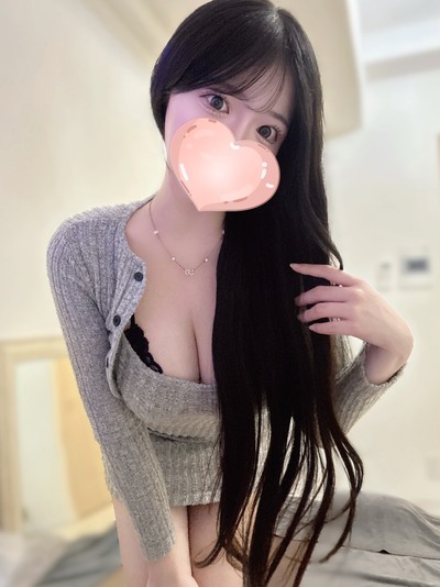 みら【一度会えば中毒♡神スタイルが贈る夢の時間】さんの写真