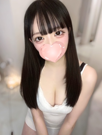 こむぎ【絶対的ヒロイン♡瞳を奪う曲線】さんの写真