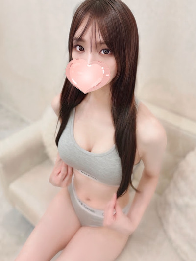 さえ【綺麗さに甘さ♡キレカワ癒し美女】さんの写真