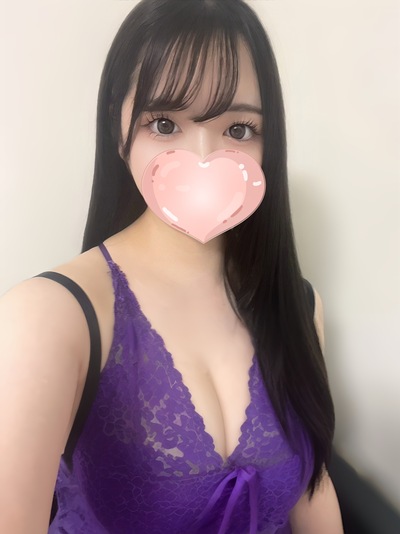 しいな【癒しオーラ爆発♡Gカップ美女】さんの写真