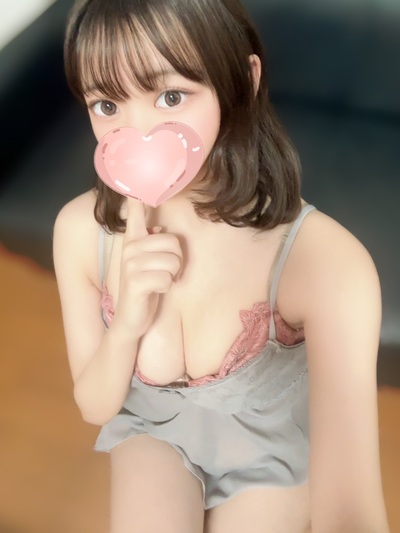 ろあ【癒し系恋人♡絶品のふれあい】さんの写真