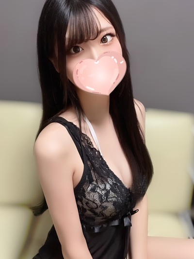 りせ【透き通る美人♡ルックス最強】さんの写真