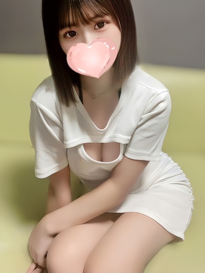 うるみ【清楚で上品♡癒しの華】さんの写真