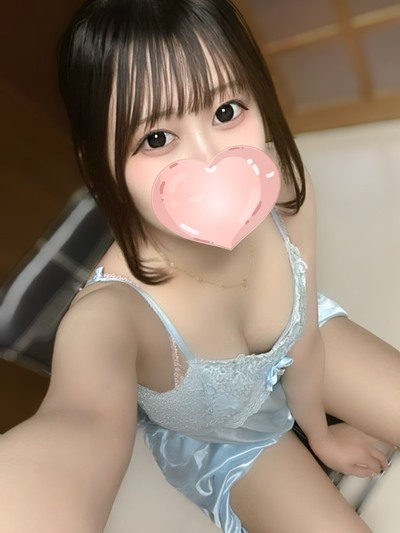 うるる【造形美の極致♡無垢なる白肌】さんの写真