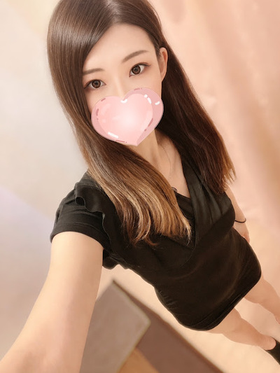 とあ【溢れ出す色気♡最高の透明感】さんの写真