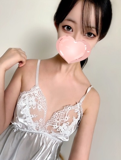 すず【色気溢れるグラビア級美女♡】さんの写真