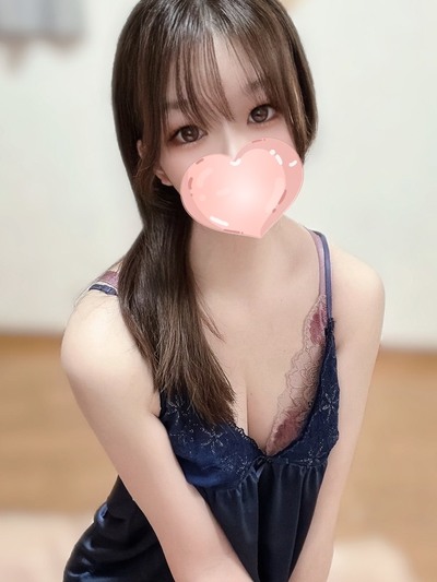 もえ【ゆるふわ清楚系♡キレカワ美女】さんの写真