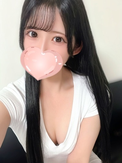 みり【圧倒的神スタイル♡あざと可愛い最高峰】さんの写真