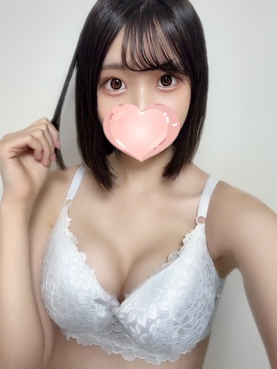 すい【一瞬で魅了されるFカップ美女♡】さんの写真