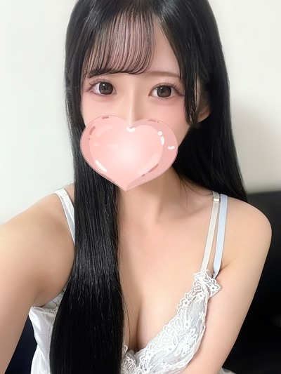 みり【圧倒的神スタイル♡あざと可愛い最高峰】さんの写真