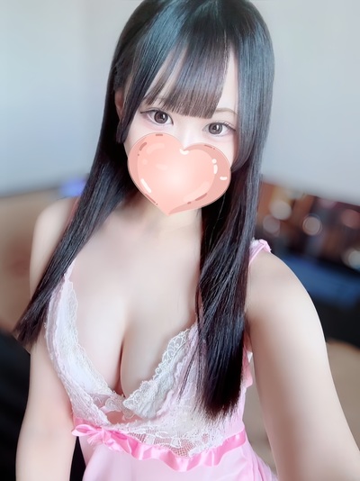 もあ【透き通る白肌♡神スタイル美女】さんの写真