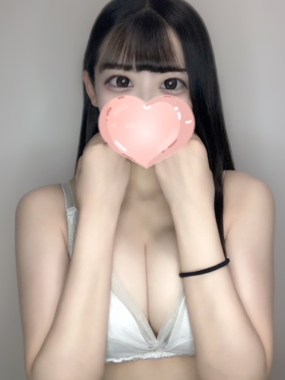 ひな【可愛いが溢れる最強ルックス♡】さんの写真