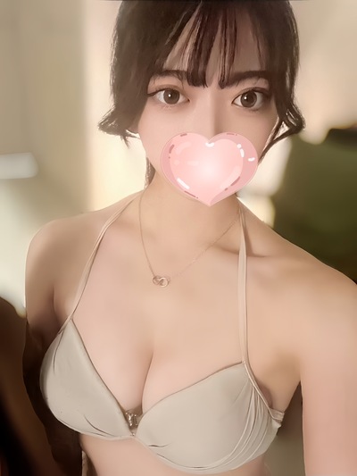 るり【モデル級ルックス♡色気濃厚美女】さんの写真