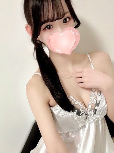 りら【激カワセラピスト♡モデル級スタイル】さんの写真